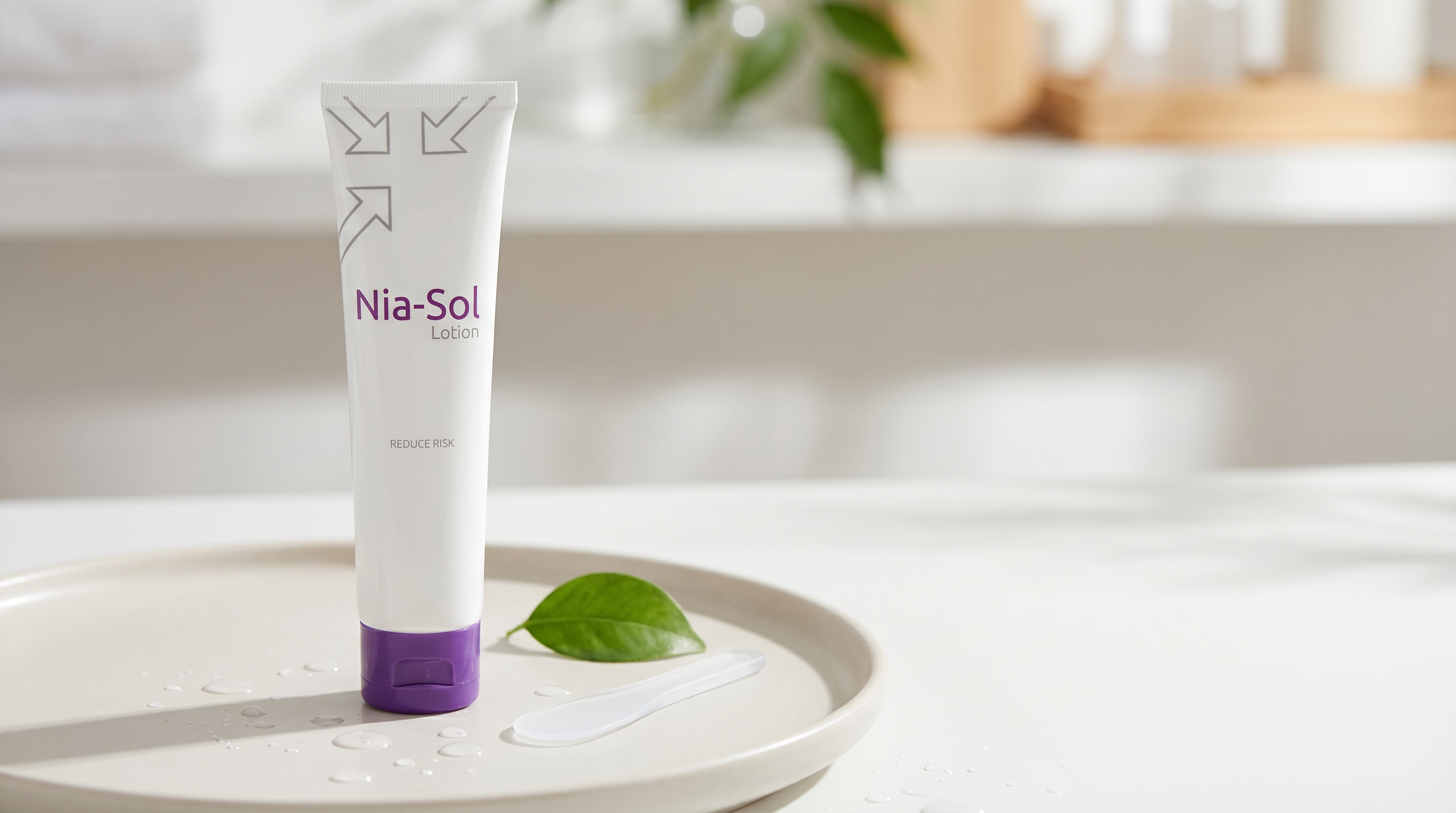 Lamelle Nia-Sol Lotion, a niacinamide treatment, on a pale ceramic tray in bright natural light